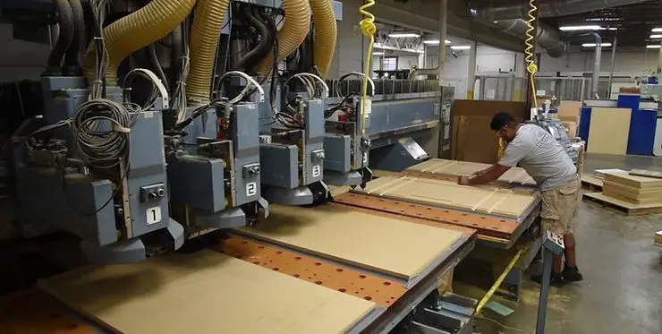 “Akıllı makineler, güçlü üretim.”